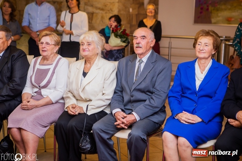 Zdjęcie w galerii na portalu naszraciborz.pl: Pięćdziesiąt lat minęło jak jeden dzień. Złote gody w raciborskim USC wiadomości z regionu