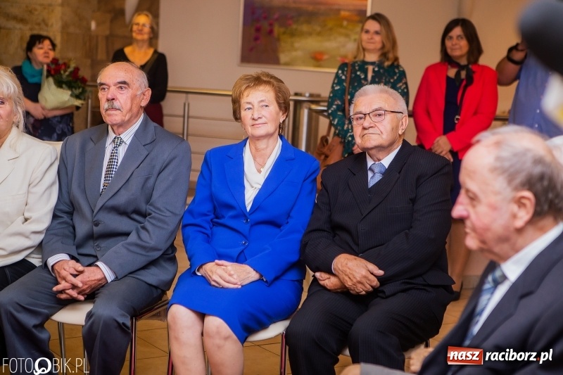 Zdjęcie w galerii na portalu naszraciborz.pl: Pięćdziesiąt lat minęło jak jeden dzień. Złote gody w raciborskim USC wiadomości z regionu