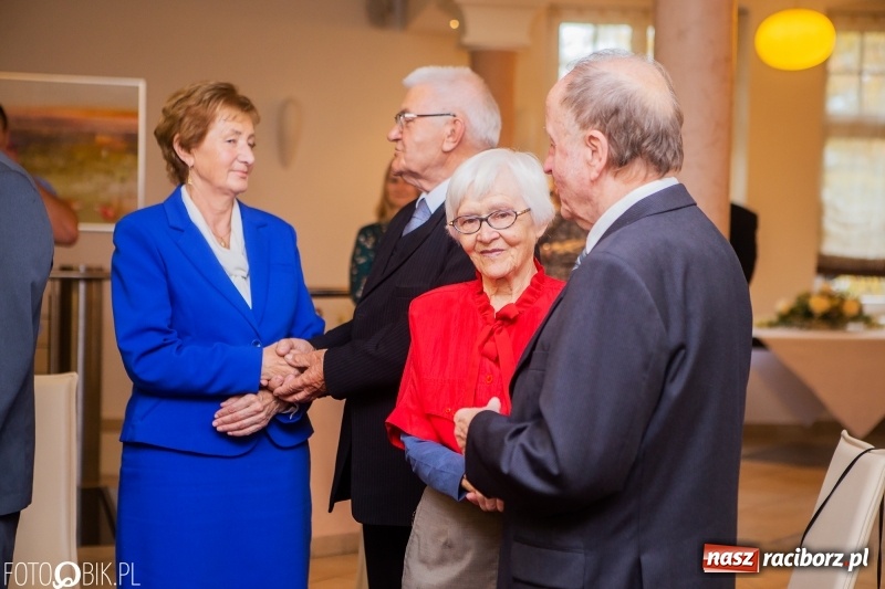 Zdjęcie w galerii na portalu naszraciborz.pl: Pięćdziesiąt lat minęło jak jeden dzień. Złote gody w raciborskim USC wiadomości z regionu