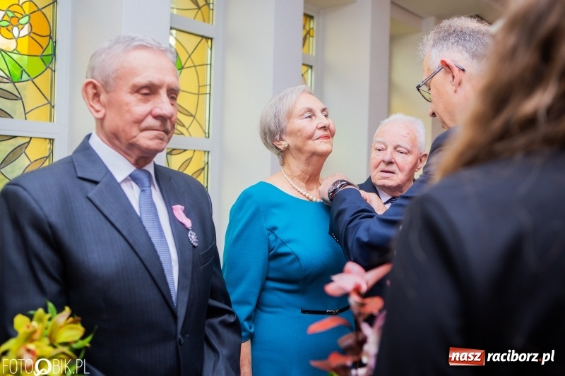 Zdjęcie w galerii na portalu naszraciborz.pl: Pięćdziesiąt lat minęło jak jeden dzień. Złote gody w raciborskim USC wiadomości z regionu