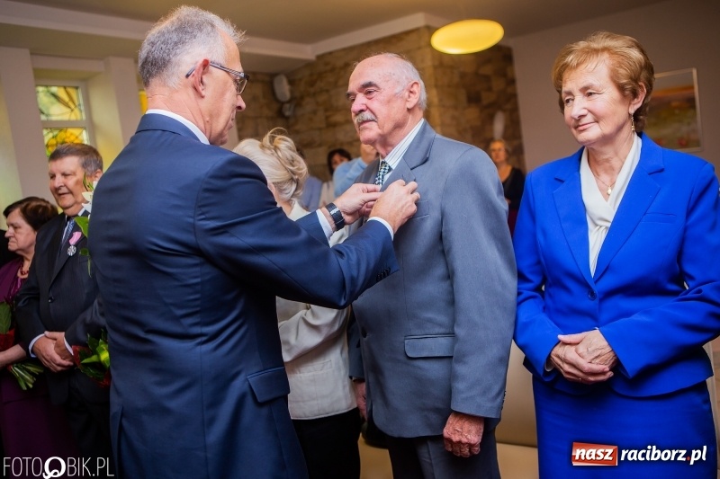 Zdjęcie w galerii na portalu naszraciborz.pl: Pięćdziesiąt lat minęło jak jeden dzień. Złote gody w raciborskim USC wiadomości z regionu