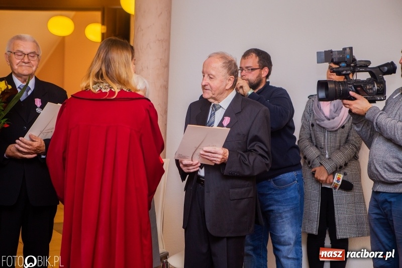 Zdjęcie w galerii na portalu naszraciborz.pl: Pięćdziesiąt lat minęło jak jeden dzień. Złote gody w raciborskim USC wiadomości z regionu