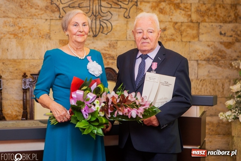 Zdjęcie w galerii na portalu naszraciborz.pl: Pięćdziesiąt lat minęło jak jeden dzień. Złote gody w raciborskim USC wiadomości z regionu