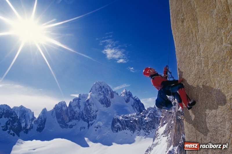 Zdjęcie w galerii na portalu naszraciborz.pl: Festiwal Podróżniczy Wiatraki już po raz piętnasty wiadomości z regionu