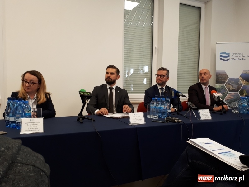 Zdjęcie w galerii na portalu naszraciborz.pl: Rząd chce przekształcenia zbiornika Racibórz w stały akwen WIDEO wiadomości z regionu