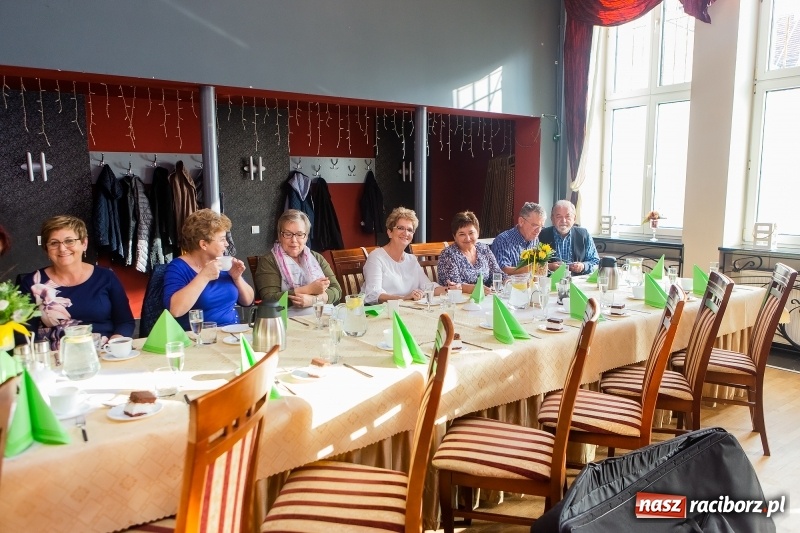 Zdjęcie w galerii na portalu naszraciborz.pl: Obchody Dnia Seniora w restauracji Raciborska wiadomości z regionu