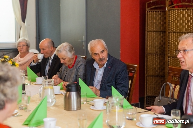 Zdjęcie w galerii na portalu naszraciborz.pl: Obchody Dnia Seniora w restauracji Raciborska wiadomości z regionu