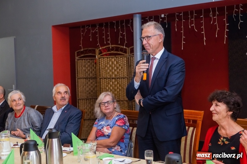 Zdjęcie w galerii na portalu naszraciborz.pl: Obchody Dnia Seniora w restauracji Raciborska wiadomości z regionu