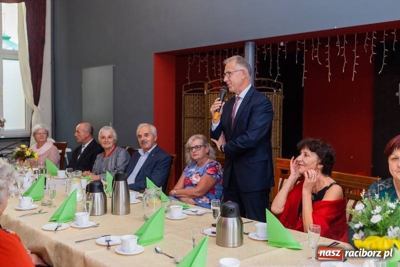 Zdjęcie w galerii na portalu naszraciborz.pl: Obchody Dnia Seniora w restauracji Raciborska wiadomości z regionu