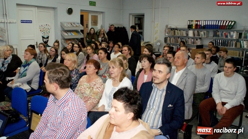 Zdjęcie w galerii na portalu naszraciborz.pl: Napisz sobie wyrok. Międzynarodowy Dzień Mediacji z sądem i raciborską biblioteką wiadomości z regionu