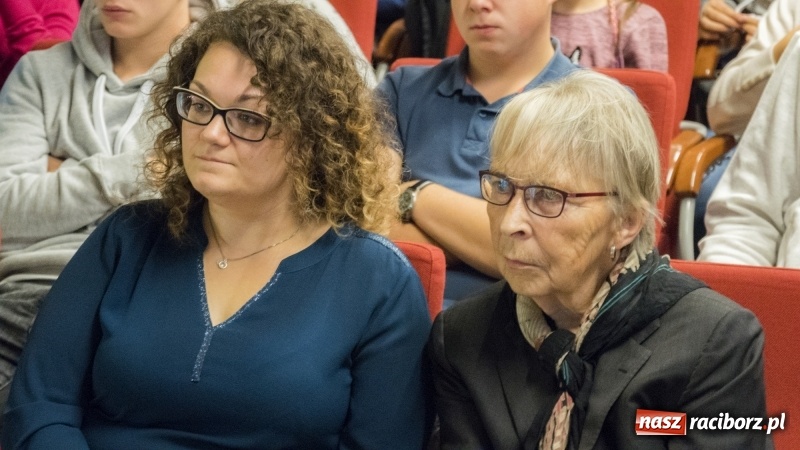 Zdjęcie w galerii na portalu naszraciborz.pl: 90-lecie Śląskiego Obserwatorium Geofizycznego w Raciborzu  wiadomości z regionu