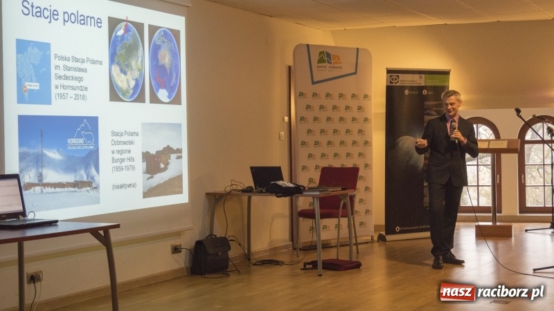 Zdjęcie w galerii na portalu naszraciborz.pl: 90-lecie Śląskiego Obserwatorium Geofizycznego w Raciborzu  wiadomości z regionu