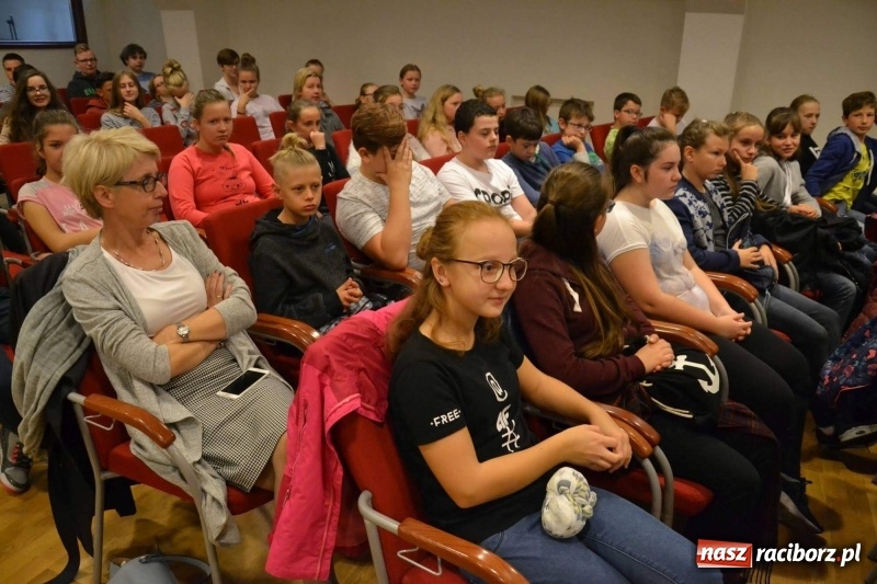 Zdjęcie w galerii na portalu naszraciborz.pl: 90-lecie Śląskiego Obserwatorium Geofizycznego w Raciborzu  wiadomości z regionu