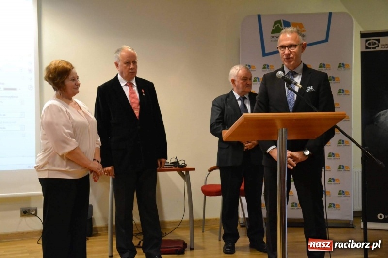 Zdjęcie w galerii na portalu naszraciborz.pl: 90-lecie Śląskiego Obserwatorium Geofizycznego w Raciborzu  wiadomości z regionu