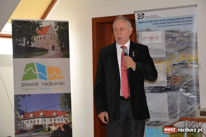 Zdjęcie w galerii na portalu naszraciborz.pl: 90-lecie Śląskiego Obserwatorium Geofizycznego w Raciborzu  wiadomości z regionu