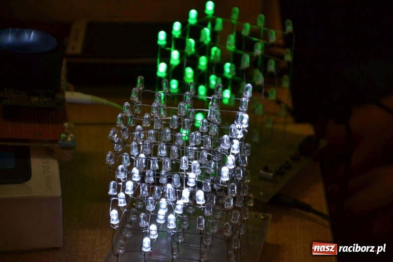 Zdjęcie w galerii na portalu naszraciborz.pl: 90-lecie Śląskiego Obserwatorium Geofizycznego w Raciborzu  wiadomości z regionu