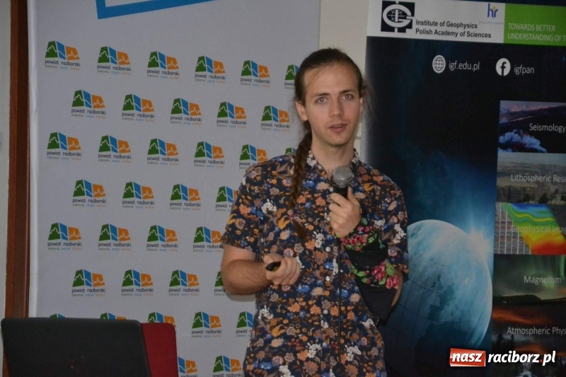 Zdjęcie w galerii na portalu naszraciborz.pl: 90-lecie Śląskiego Obserwatorium Geofizycznego w Raciborzu  wiadomości z regionu