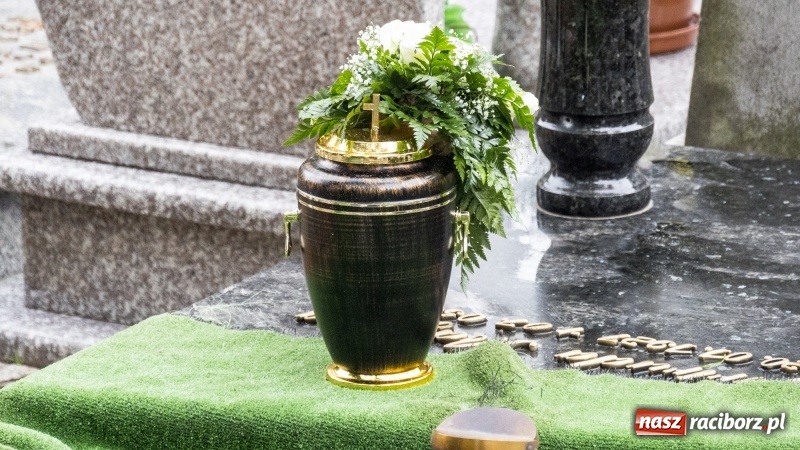 Zdjęcie w galerii na portalu naszraciborz.pl: Racibórz pożegnał śp. Karola Magierę  wiadomości z regionu