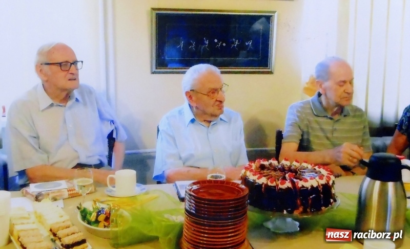 Zdjęcie w galerii na portalu naszraciborz.pl: Racibórz pożegnał śp. Karola Magierę  wiadomości z regionu