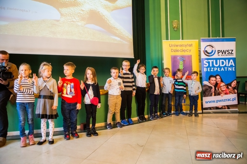 Zdjęcie w galerii na portalu naszraciborz.pl: Inauguracja Roku Akademickiego Uniwersytetu Dziecięcego w Raciborzu  wiadomości z regionu