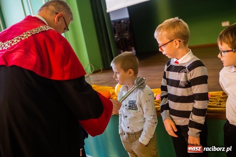 Zdjęcie w galerii na portalu naszraciborz.pl: Inauguracja Roku Akademickiego Uniwersytetu Dziecięcego w Raciborzu  wiadomości z regionu