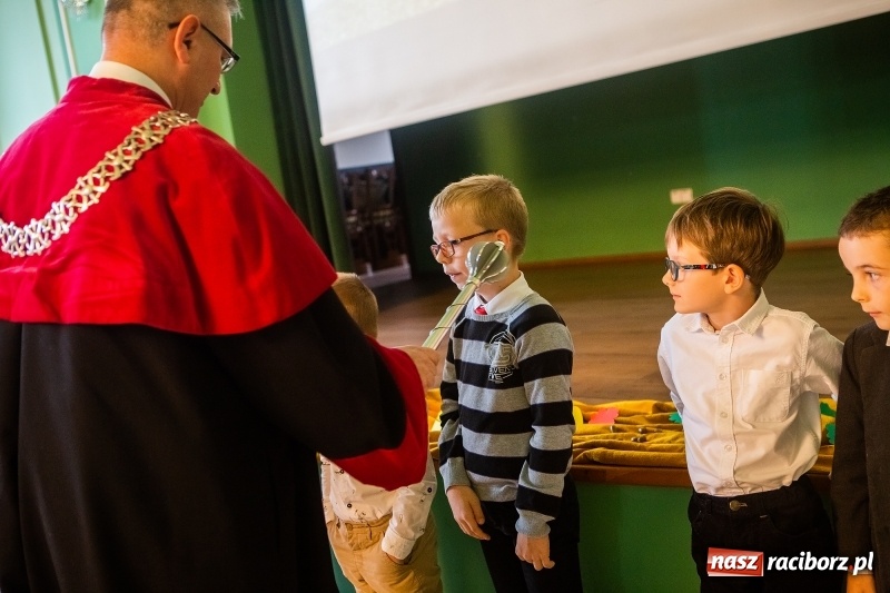 Zdjęcie w galerii na portalu naszraciborz.pl: Inauguracja Roku Akademickiego Uniwersytetu Dziecięcego w Raciborzu  wiadomości z regionu