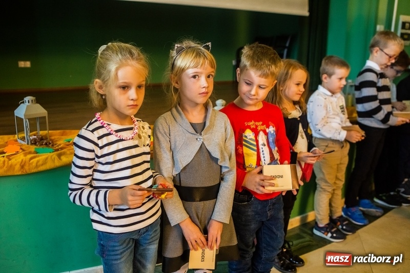 Zdjęcie w galerii na portalu naszraciborz.pl: Inauguracja Roku Akademickiego Uniwersytetu Dziecięcego w Raciborzu  wiadomości z regionu