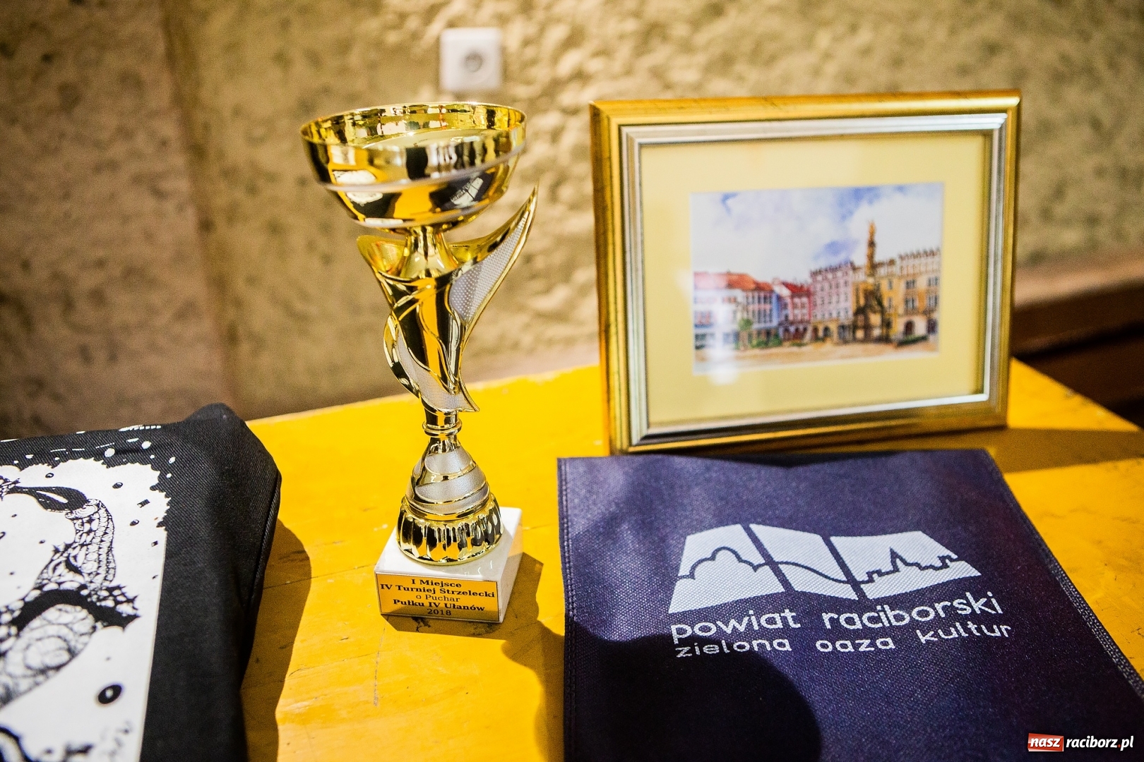 Zdjęcie w galerii na portalu naszraciborz.pl: IV Turniej Strzelecki o Puchar Pułku 4-go Ułanów Zaniemeńskich na strzelnicy IPA w Raciborzu wiadomości z regionu