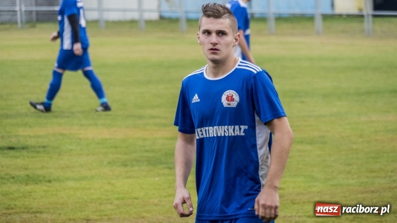 Zdjęcie w galerii na portalu naszraciborz.pl: Seria zwycięstw Krzanowic przerwana! Kuźnia Raciborska zremisowała z liderem wiadomości z regionu