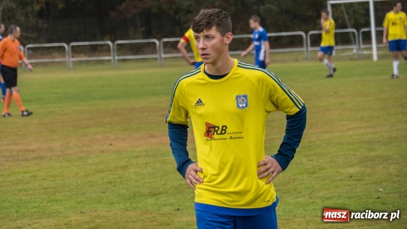 Zdjęcie w galerii na portalu naszraciborz.pl: Seria zwycięstw Krzanowic przerwana! Kuźnia Raciborska zremisowała z liderem wiadomości z regionu