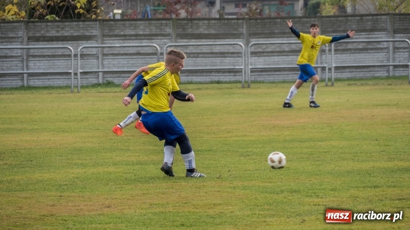 Zdjęcie w galerii na portalu naszraciborz.pl: Seria zwycięstw Krzanowic przerwana! Kuźnia Raciborska zremisowała z liderem wiadomości z regionu