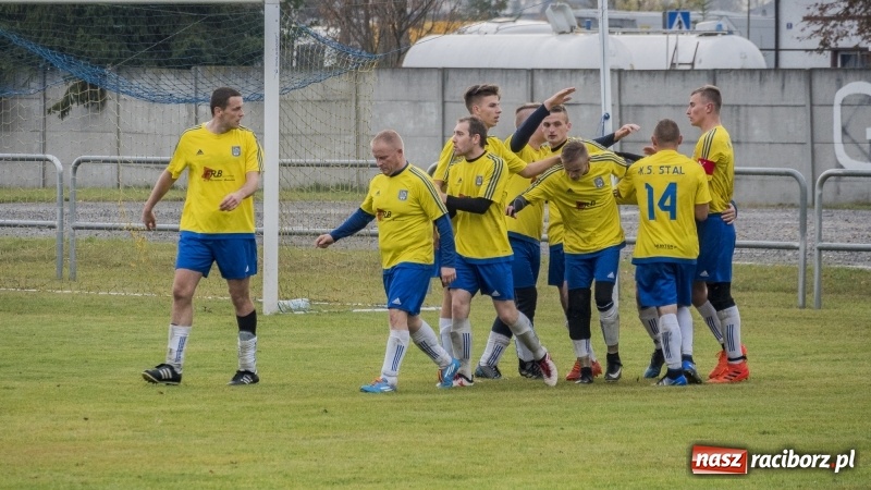 Zdjęcie w galerii na portalu naszraciborz.pl: Seria zwycięstw Krzanowic przerwana! Kuźnia Raciborska zremisowała z liderem wiadomości z regionu