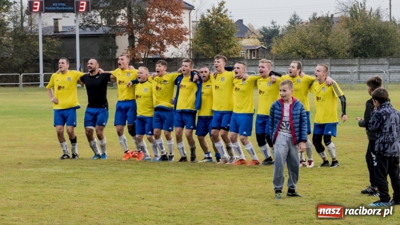 Zdjęcie w galerii na portalu naszraciborz.pl: Seria zwycięstw Krzanowic przerwana! Kuźnia Raciborska zremisowała z liderem wiadomości z regionu