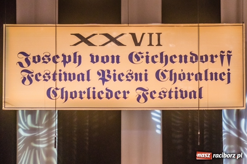 Zdjęcie w galerii na portalu naszraciborz.pl: Młodzieżowy Chór Bel Canto z Grand Prix XXVII Festiwalu Pieśni Chóralnej wiadomości z regionu