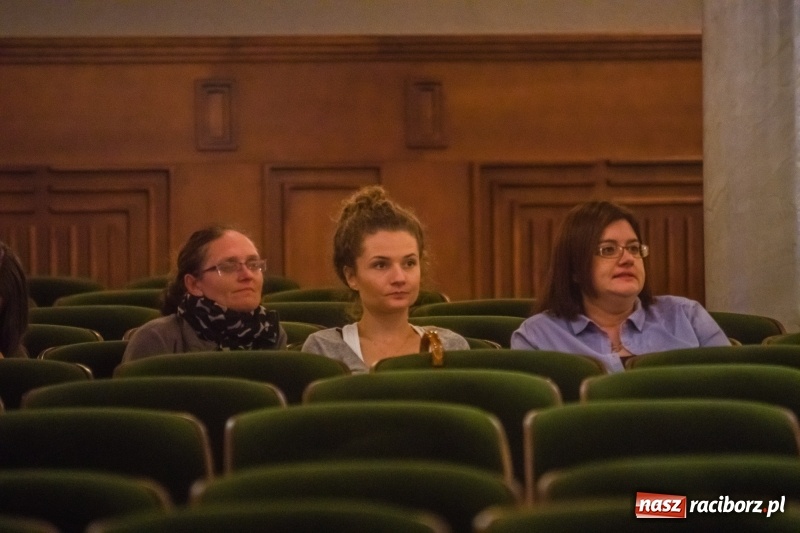 Zdjęcie w galerii na portalu naszraciborz.pl: Młodzieżowy Chór Bel Canto z Grand Prix XXVII Festiwalu Pieśni Chóralnej wiadomości z regionu