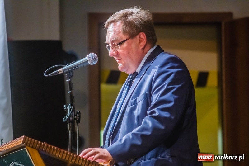 Zdjęcie w galerii na portalu naszraciborz.pl: Młodzieżowy Chór Bel Canto z Grand Prix XXVII Festiwalu Pieśni Chóralnej wiadomości z regionu