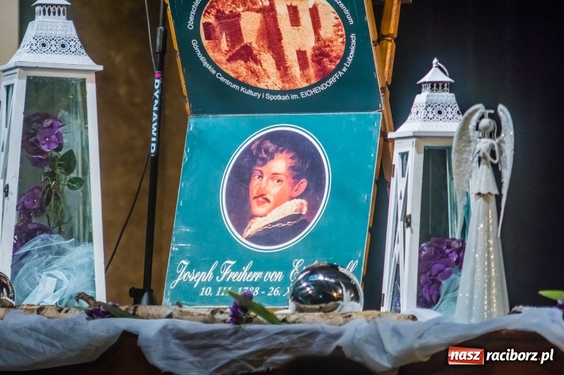 Zdjęcie w galerii na portalu naszraciborz.pl: Młodzieżowy Chór Bel Canto z Grand Prix XXVII Festiwalu Pieśni Chóralnej wiadomości z regionu