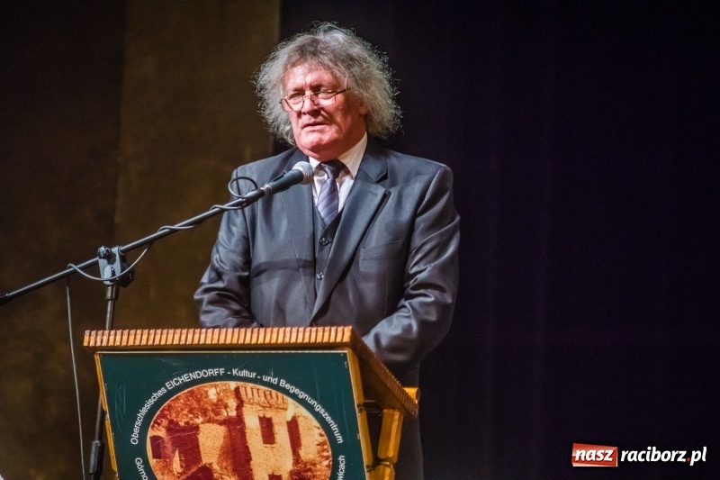 Zdjęcie w galerii na portalu naszraciborz.pl: Młodzieżowy Chór Bel Canto z Grand Prix XXVII Festiwalu Pieśni Chóralnej wiadomości z regionu