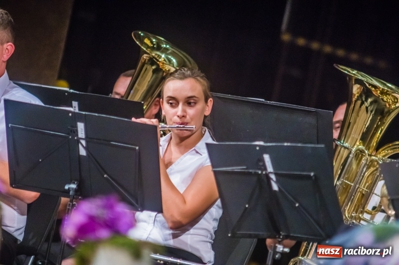 Zdjęcie w galerii na portalu naszraciborz.pl: Młodzieżowy Chór Bel Canto z Grand Prix XXVII Festiwalu Pieśni Chóralnej wiadomości z regionu