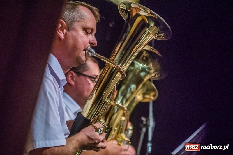 Zdjęcie w galerii na portalu naszraciborz.pl: Młodzieżowy Chór Bel Canto z Grand Prix XXVII Festiwalu Pieśni Chóralnej wiadomości z regionu
