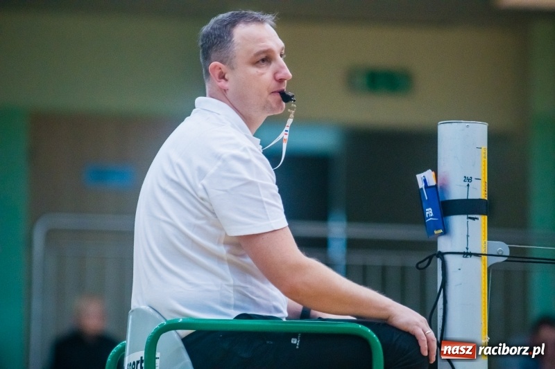 Zdjęcie w galerii na portalu naszraciborz.pl: Pechowa III kolejka Raciborskiej Ligi Piłki Siatkowej wiadomości z regionu