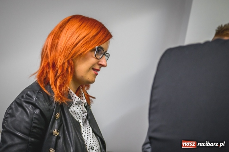 Zdjęcie w galerii na portalu naszraciborz.pl: Komitet Michała Fity na wieczorze przy Ocickiej  wiadomości z regionu