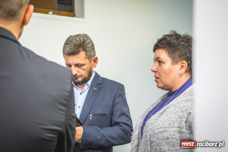 Zdjęcie w galerii na portalu naszraciborz.pl: Komitet Michała Fity na wieczorze przy Ocickiej  wiadomości z regionu