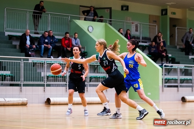 Zdjęcie w galerii na portalu naszraciborz.pl: Trzecia porażka koszykarek RKK AZS Racibórz wiadomości z regionu