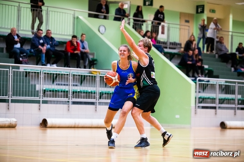 Zdjęcie w galerii na portalu naszraciborz.pl: Trzecia porażka koszykarek RKK AZS Racibórz wiadomości z regionu
