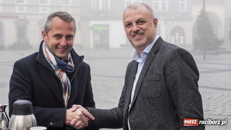 Zdjęcie w galerii na portalu naszraciborz.pl: Dariusz Polowy przekonuje, że Racibórz chce zmiany. Chciałby debaty, ale uczciwej  wiadomości z regionu