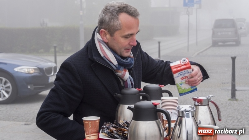 Zdjęcie w galerii na portalu naszraciborz.pl: Dariusz Polowy przekonuje, że Racibórz chce zmiany. Chciałby debaty, ale uczciwej  wiadomości z regionu