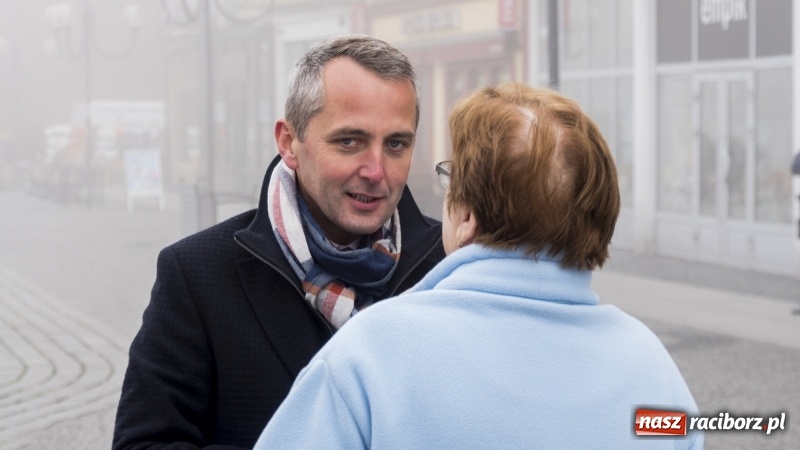 Zdjęcie w galerii na portalu naszraciborz.pl: Dariusz Polowy przekonuje, że Racibórz chce zmiany. Chciałby debaty, ale uczciwej  wiadomości z regionu