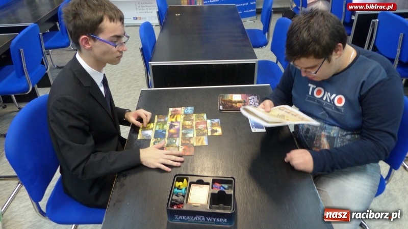Zdjęcie w galerii na portalu naszraciborz.pl: Kolejny maraton planszówek w raciborskiej bibliotece za nami wiadomości z regionu