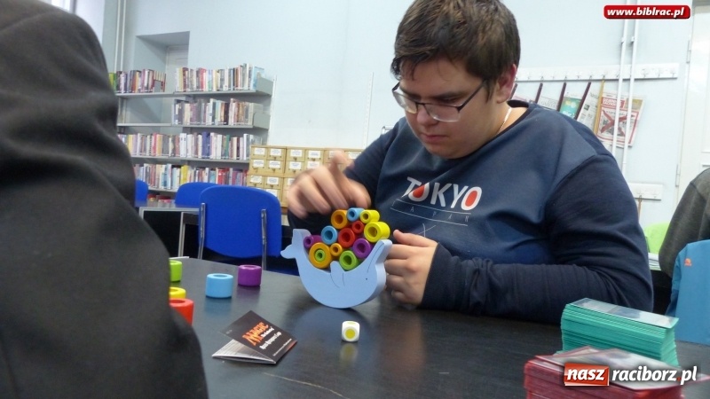 Zdjęcie w galerii na portalu naszraciborz.pl: Kolejny maraton planszówek w raciborskiej bibliotece za nami wiadomości z regionu